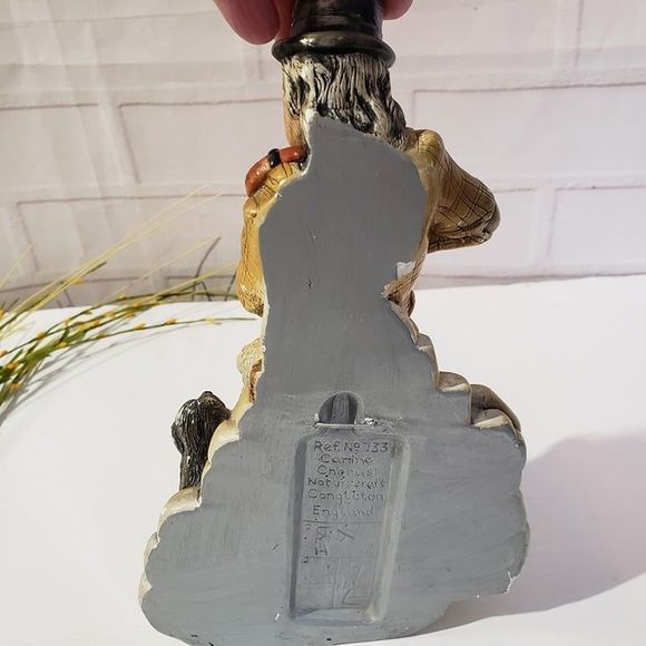 Vintage Made in Congleton England Chalkware Tramp with Dogs Wall Hanging Decor - Picture 5 of 12